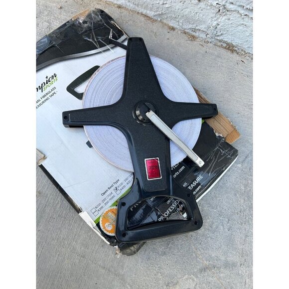 Champion Sports Open Reel Measuring Tapes 330 feet 100M - Picture 2 of 4